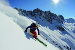 skiing-axamer-lizum