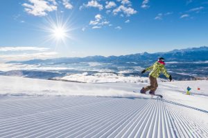 copyright_region-villach-tourismus-gmbh_michael-stabentheiner_gerlitzen-alpe_snowboarden-1