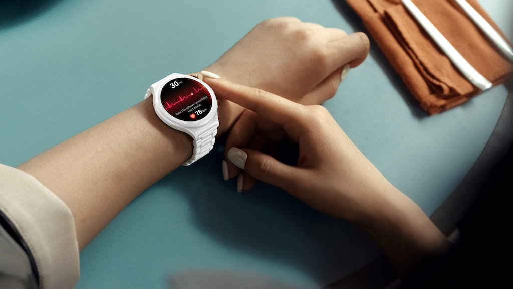<b><b>HUAWEI</b> <b>WATCH</b> 6:</b> l&rsquo;eleganza al polso, dalla citt&agrave; ai sentieri di montagna
